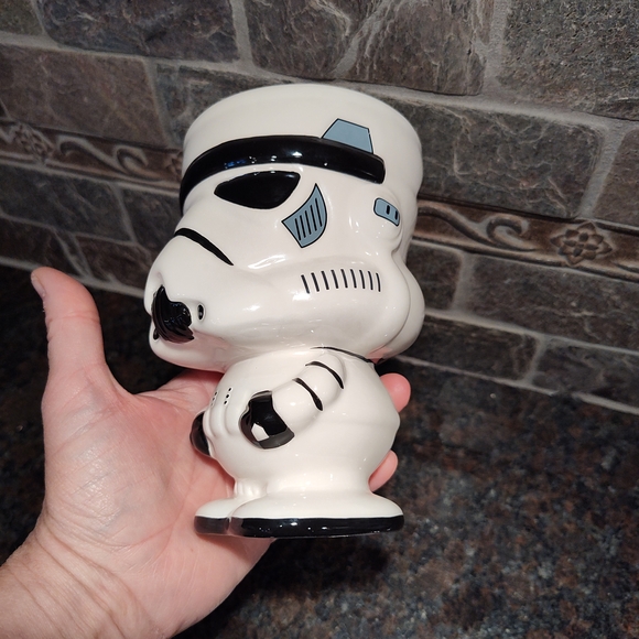 Stormtrooper Ceramic Goblet/Mug - Picture 4 of 6